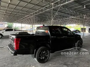 2019 Isuzu D-MAX 1.9 Hi-Lander Stealth Z-Prestige Cab-4 Pickup