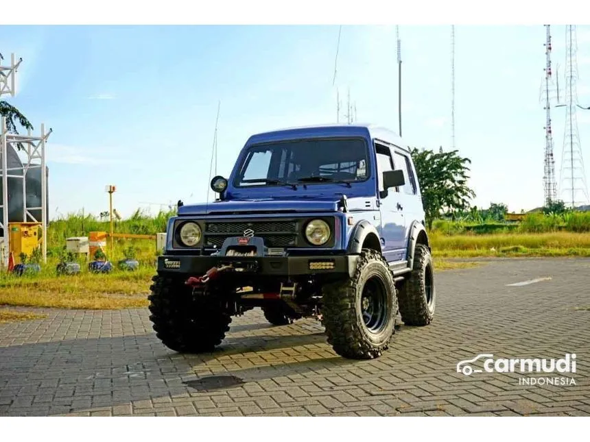 Jual Mobil Suzuki Katana 2004 GX 1.0 di Jawa Timur Manual Jeep Biru Rp 199.000.000