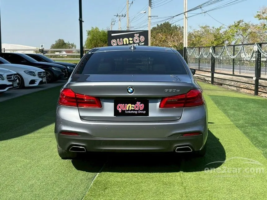 2020 BMW 530e M Sport Sedan