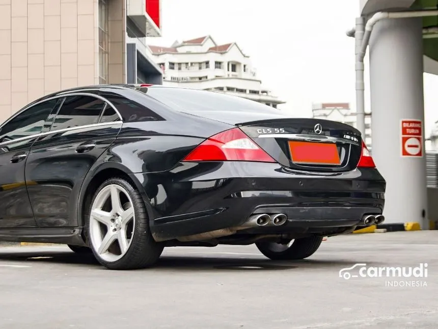 2005 Mercedes-Benz CLS350 Sedan