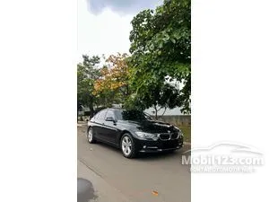 2015 BMW 320i 2.0 Sport Sedan