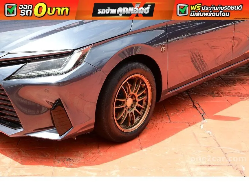 2022 Toyota Yaris Ativ Premium Luxury Sedan
