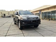 Toyota Grand Fortuner 2.7 G Lux Bensin AT 2013 Hitam DP Murah