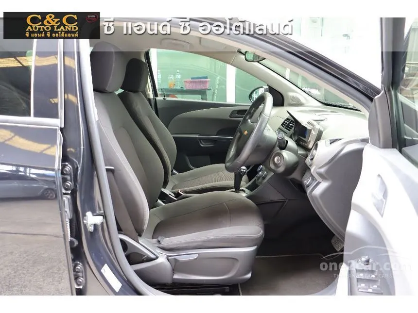 2013 Chevrolet SONIC LT Hatchback