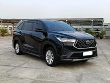 2024 Toyota Kijang Innova Zenix 2.0 V HV Modellista (Premium Color) MPV , LOW KM 43 RB , ZENIX V HYBRID CVT 2024 HITAM , SERVICE RECORD DAN TERAWAT