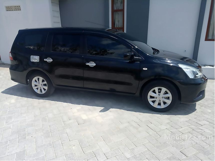 Jual Mobil Nissan Grand Livina 2016 SV 1.5 di Jawa Timur 