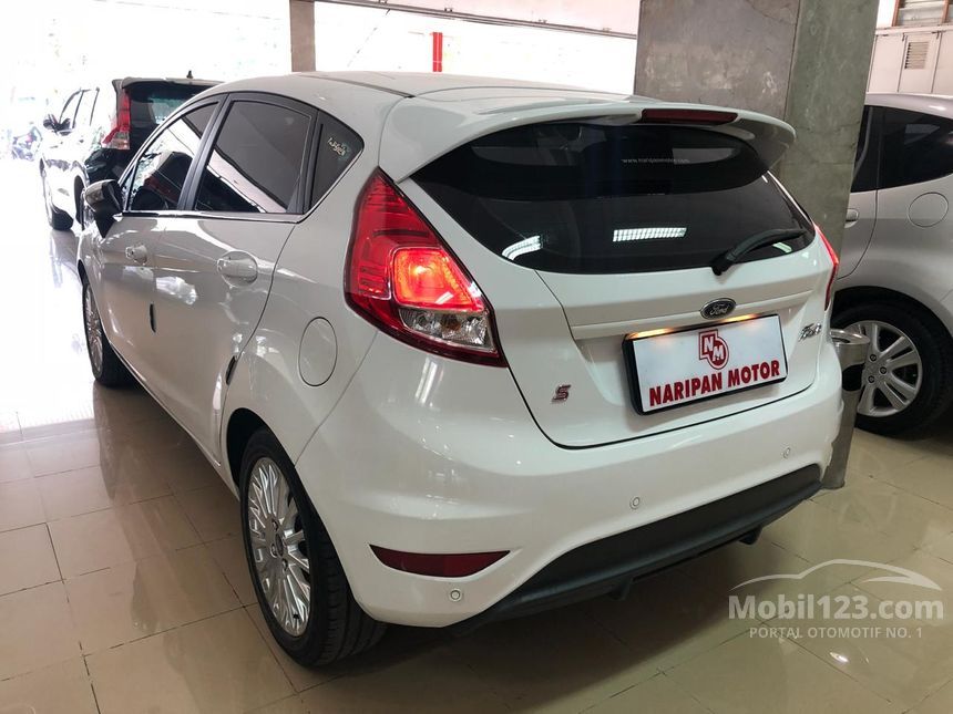 Jual Mobil  Ford  Fiesta  2013 Sport 1 5 di Jawa Barat Manual 