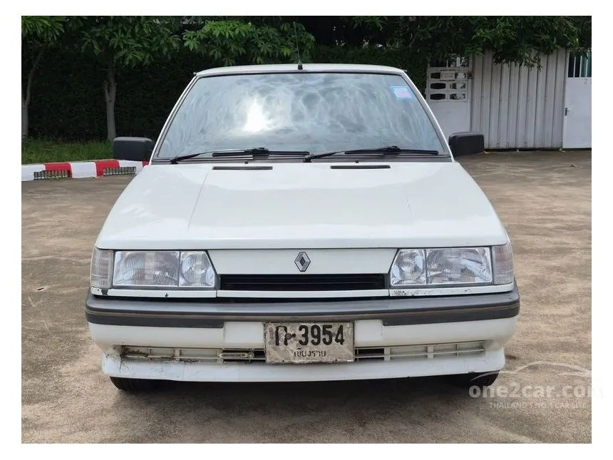 1992 Renault R-19 TXE Sedan