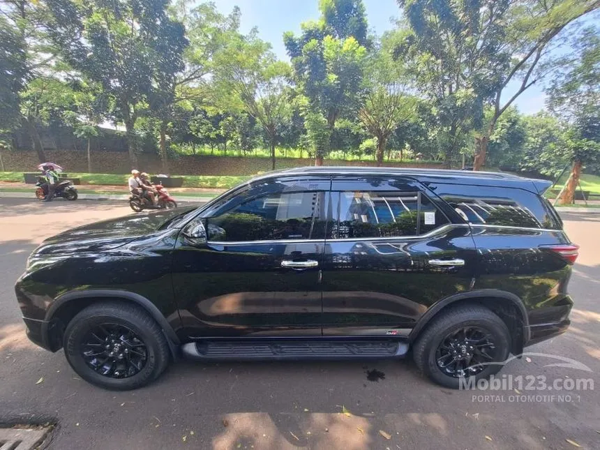 2023 Toyota Fortuner GR Sport 4X2 SUV