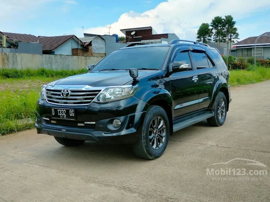 Jual Mobil Toyota Fortuner 2014 G Luxury 2.7 di Jawa Barat Automatic SUV Hitam Rp 230.000.000