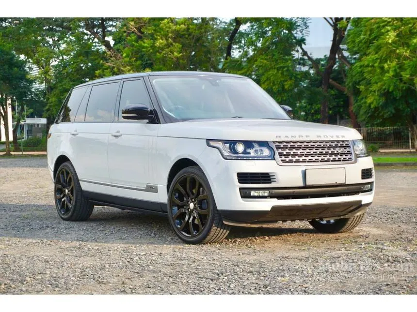 2015 Land Rover Range Rover Vogue SUV