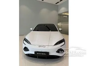 2026 BYD Seal Dynamic Standard Sedan