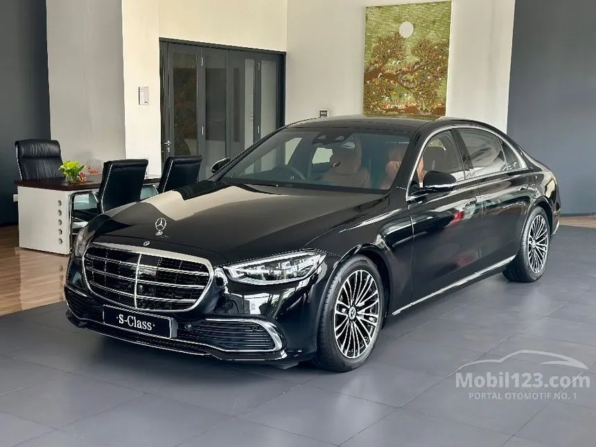 2023 Mercedes-Benz S450 L Sedan