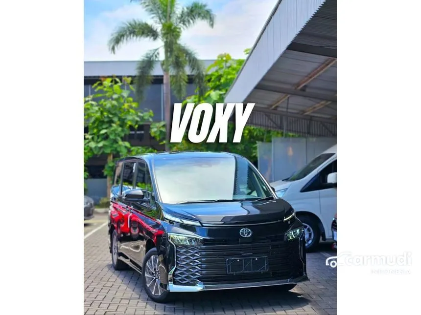 Jual Mobil Toyota Voxy 2024 2.0 di Banten Automatic Van Wagon Hitam Rp 595.000.000
