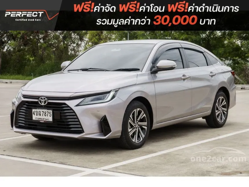 2023 Toyota Yaris Ativ Premium Sedan