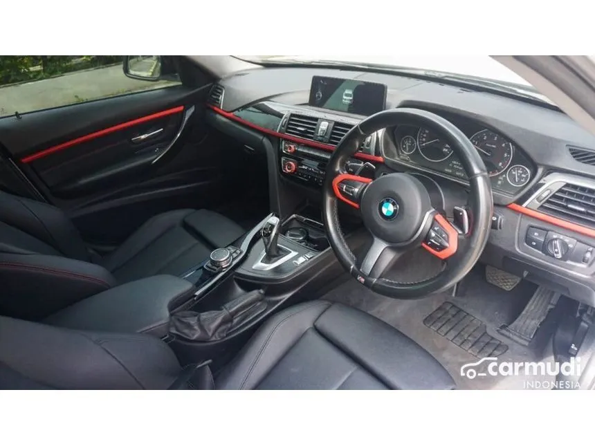 2016 BMW 320d Sport Sedan