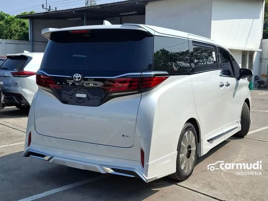 2024 Toyota Alphard HEV Modellista MPV