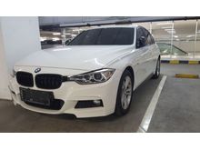 2015 BMW 320i 2.0 Sport Sedan