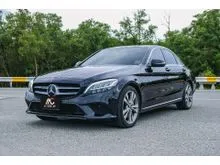 2023 Mercedes-Benz C300 2.0 W205 (ปี 14-22) e Avantgarde Sedan