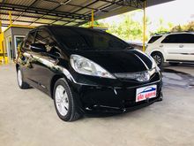 2013 Honda Jazz 1.3 (ปี 08-14) Hybrid Hatchback AT