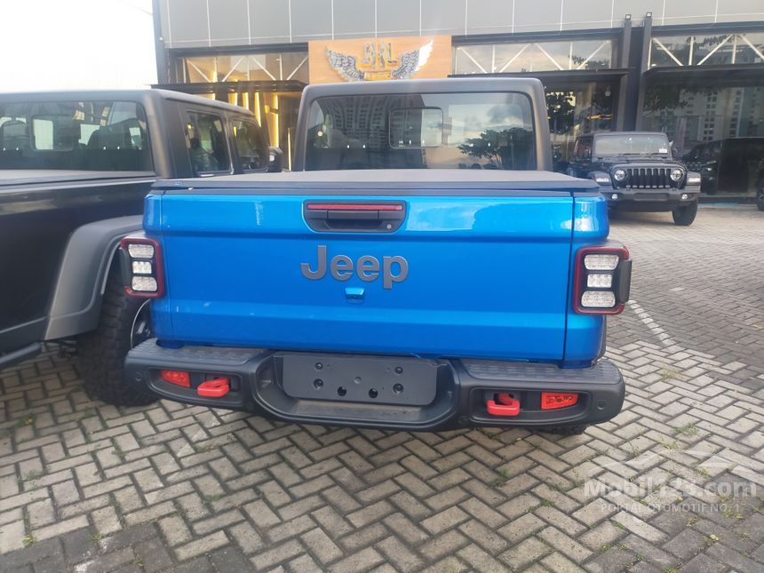 Jual Mobil Jeep Gladiator 2021 Rubicon 3.6 Di Banten Automatic Pick-up ...