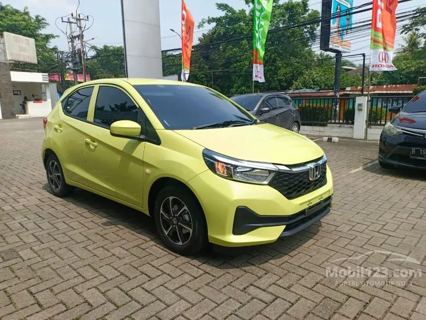 Jual Mobil Honda Brio 2024 E Satya 1.2 di DKI Jakarta Automatic Hatchback Hijau Rp 167.900.000
