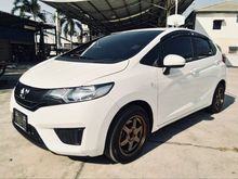 2015 Honda Jazz 1.5 (ปี 14-18) S i-VTEC Hatchback AT