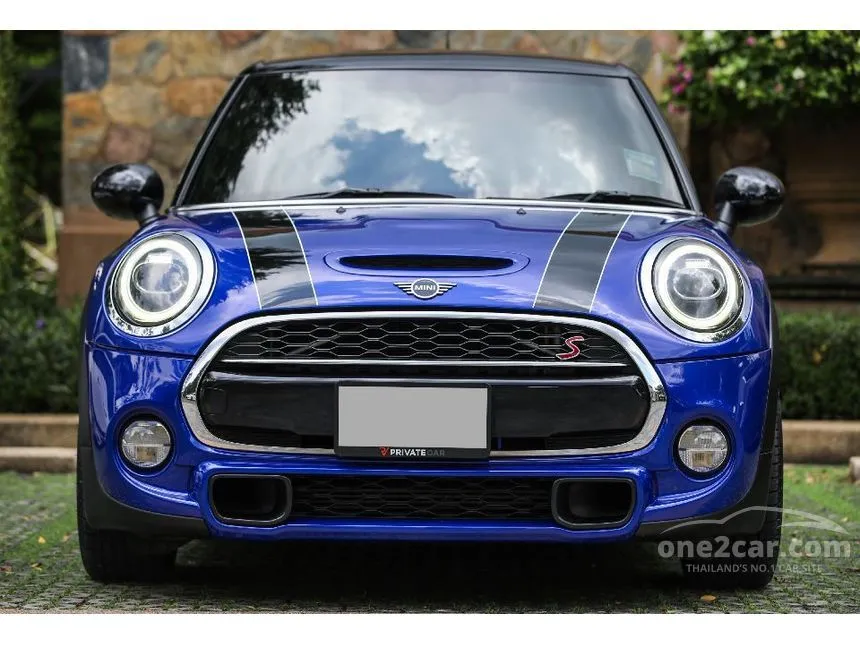 2018 Mini COOPER S 5-Door Hightrim Hatchback