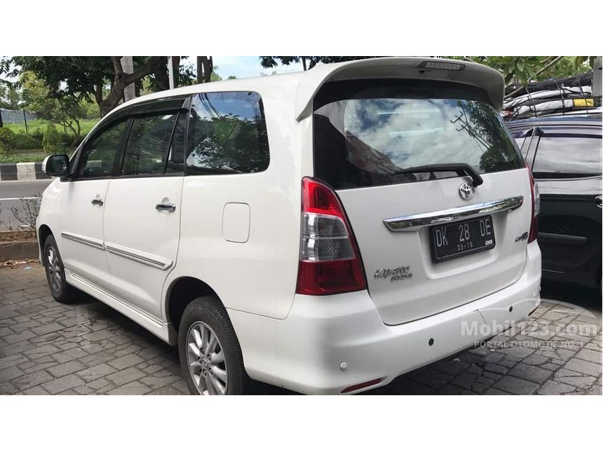 Jual Mobil  Toyota Kijang Innova  2013 V 2 0 di Bali  