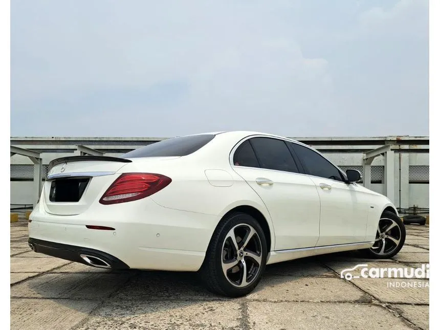 2019 Mercedes-Benz E300 Avantgarde SportStyle Sedan