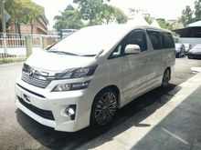 2013 Toyota Vellfire 2.4 GOLDEN EYES SUNROOF UNREG