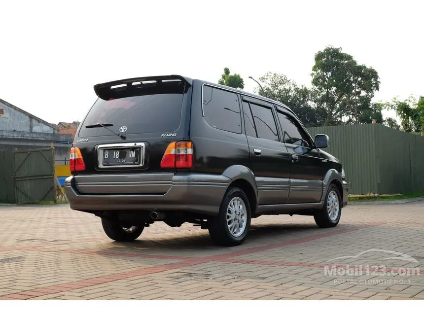 2003 Toyota Kijang Krista Long (Petrol) SUV