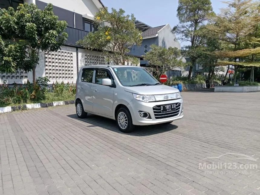 Jual Mobil Suzuki Karimun Wagon R 2019 GS 1.0 di Jawa Barat Manual Hatchback Silver Rp 97.000.000