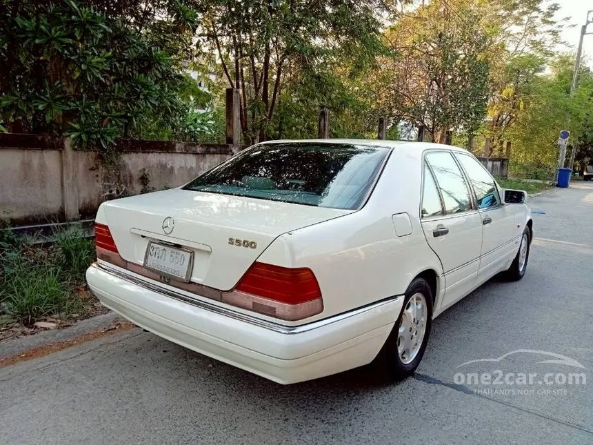 1995 Mercedes-Benz S280 Sedan
