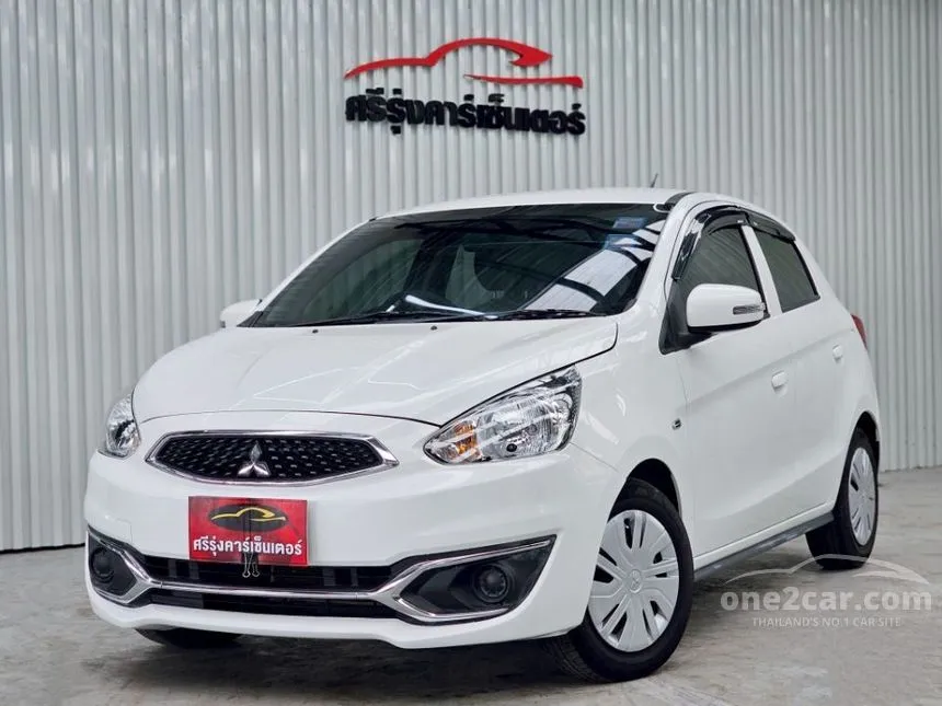 2017 Mitsubishi MIRAGE GLX Hatchback