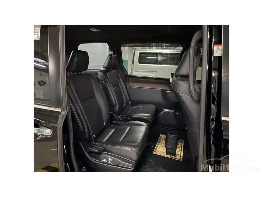 2021 Toyota Voxy MPV