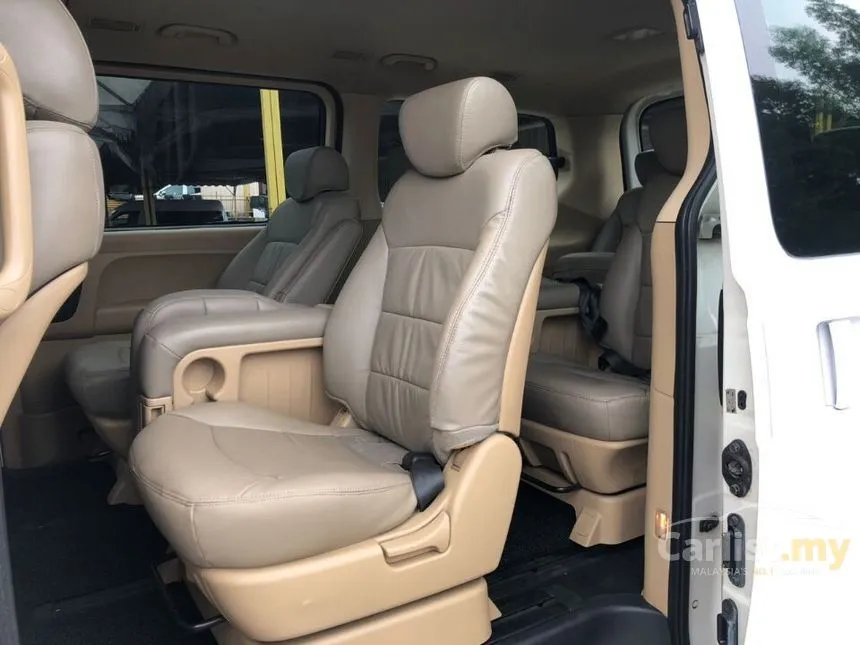 2013 Hyundai Grand Starex Royale GLS MPV