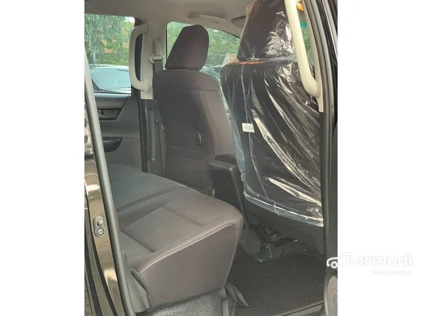 2025 Toyota Voxy (Premium Color) MPV