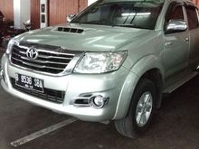 2013 Toyota Hilux 2.5 Manual 4x4 Solar G Dabel Cabin Pick-up 2013