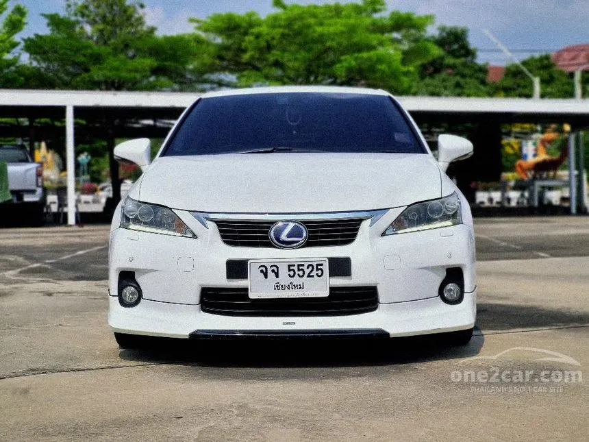 2011 Lexus CT200h Sport Hatchback