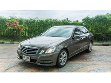 2010 Mercedes-Benz E250 CGI BlueEFFICIENCY 1.8 W212 (ปี 10-16) Avantgarde Sedan AT
