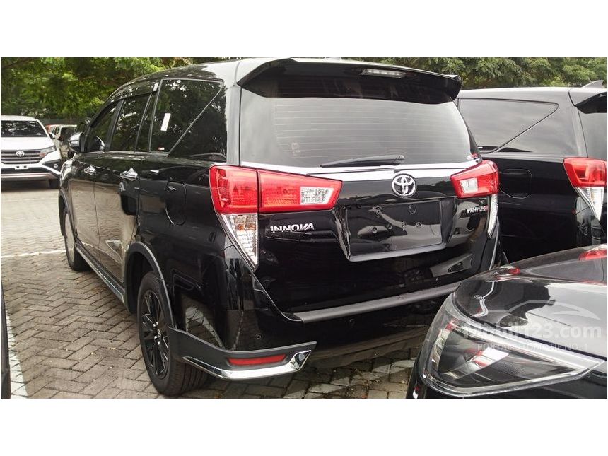 Jual Mobil Toyota Innova Venturer 2019 2.4 di Jawa Timur 