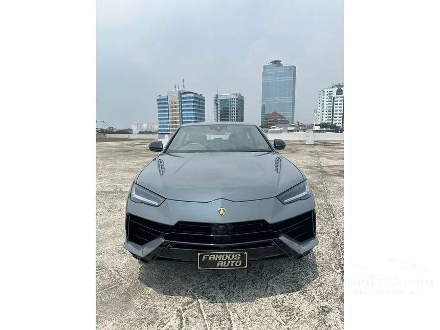 Jual Mobil Lamborghini Urus 2023 4.0 di DKI Jakarta Automatic Wagon Abu