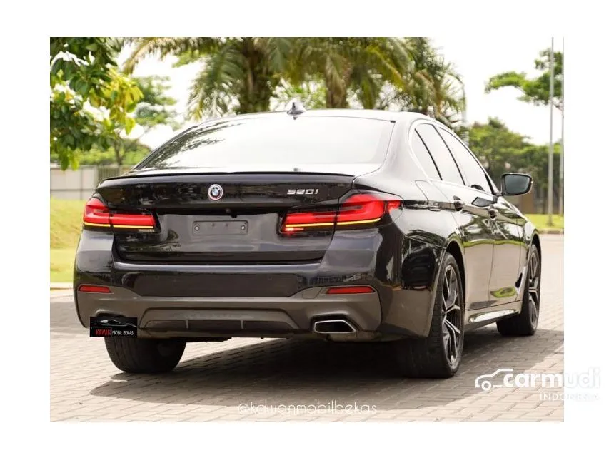 2021 BMW 520i M Sport Sedan