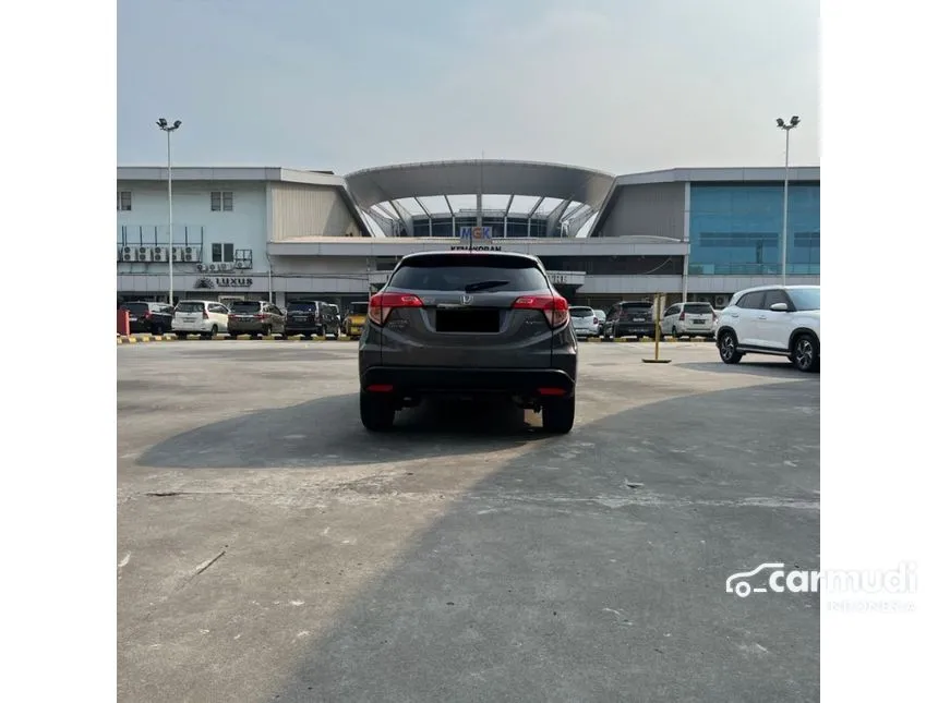 2016 Honda HR-V E SUV