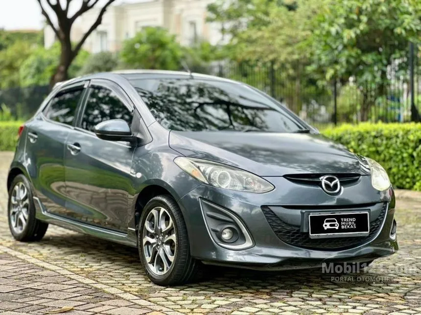 2011 Mazda 2 R Hatchback