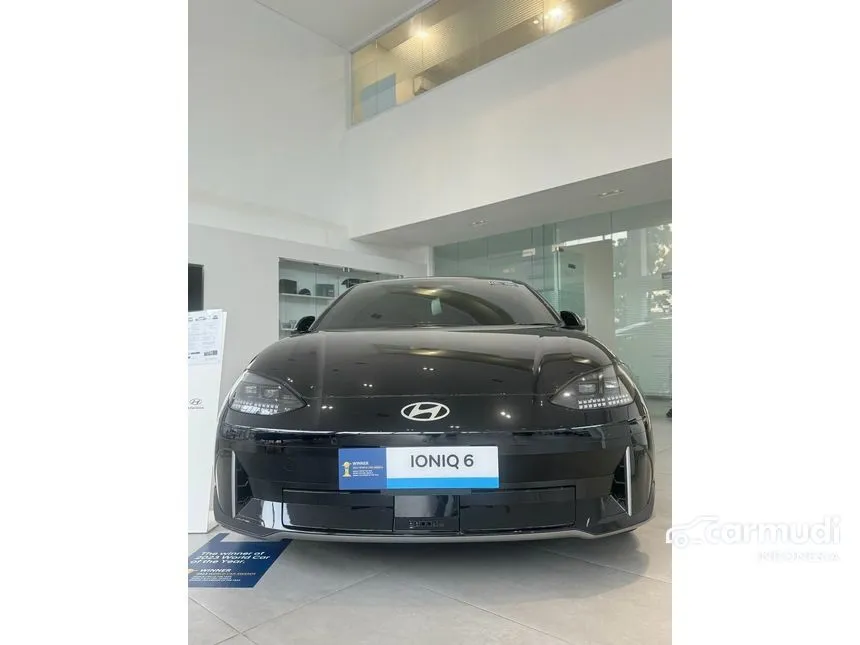 2023 Hyundai IONIQ 6 Signature Long Range Sedan