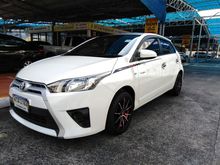2015 Toyota Yaris 1.2 (ปี 13-17) E Hatchback AT