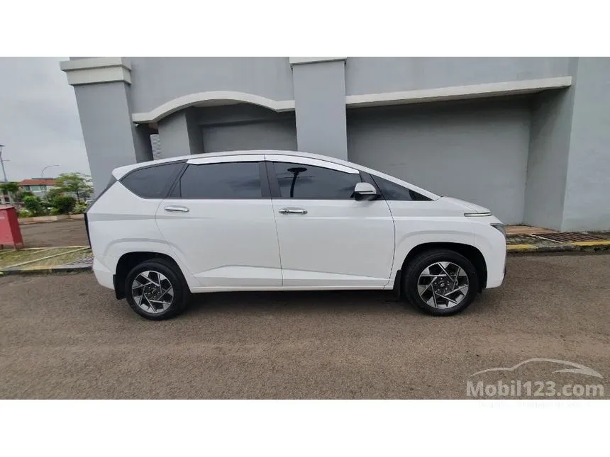 2023 Hyundai Stargazer Prime MPV