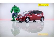 2018 Nissan Note 1.2 (ปี 17-21) V Hatchback